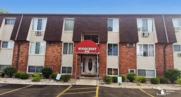 $74,900 | 505 John Anderson Court, Unit 57, Monroe, MI 48162