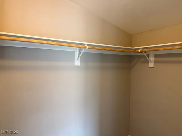 $3,400 | 8797 Pinley Spring Street, Las Vegas, NV 89113