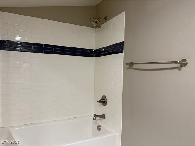 $3,400 | 8797 Pinley Spring Street, Las Vegas, NV 89113