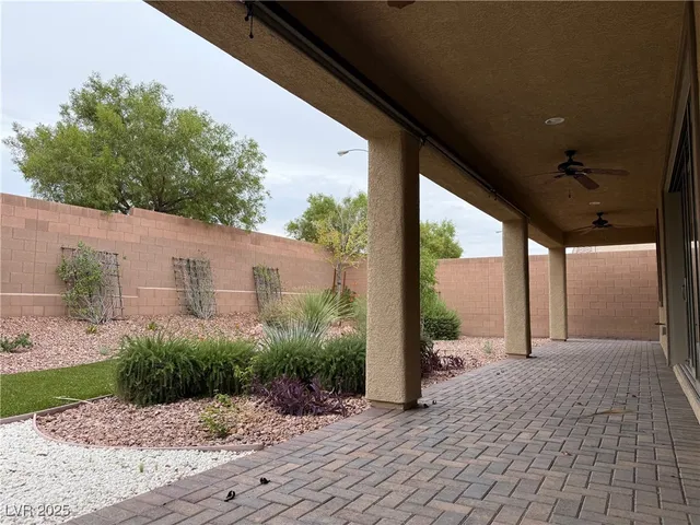 $3,400 | 8797 Pinley Spring Street, Las Vegas, NV 89113
