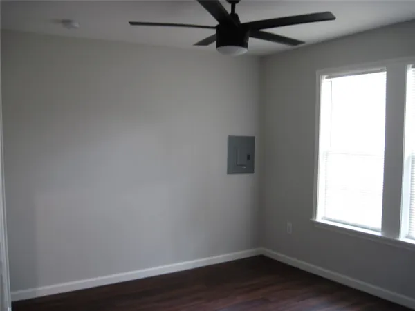 $1,600 | 7522 South Hall Street, Houston, TX 77028