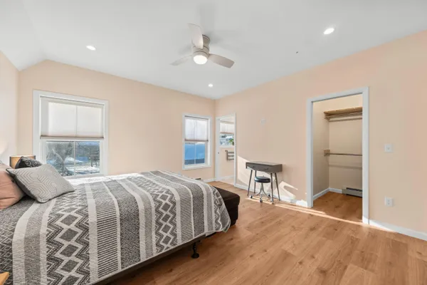 $685,000 | 2 Lovejoy & 4 Autumn Street, Rockland, ME 04841