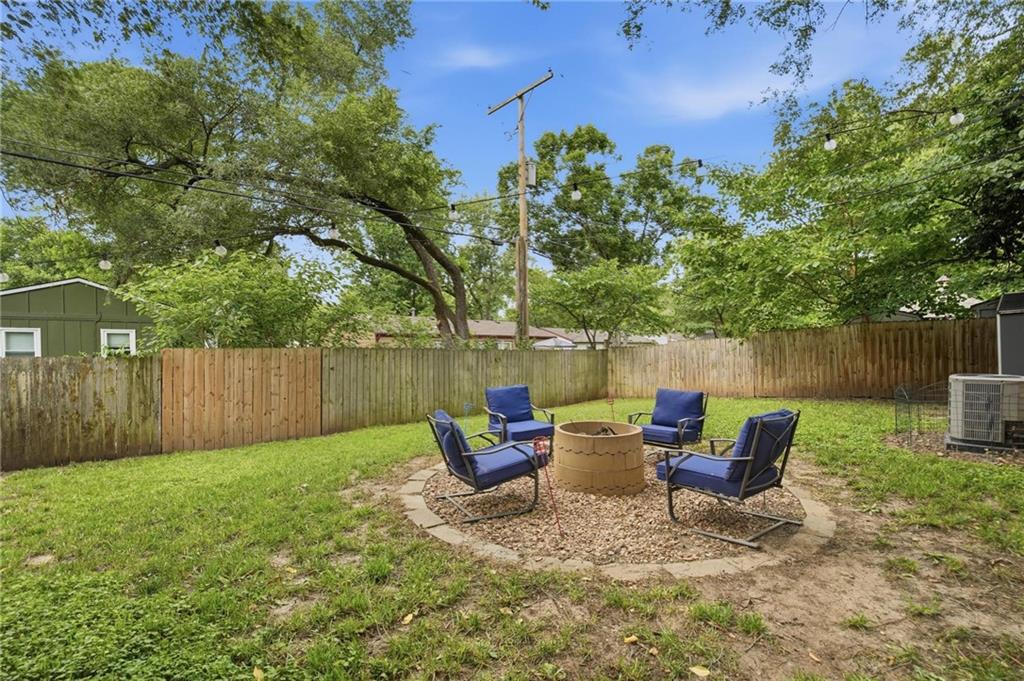 1801 Maple Lane Lawrence, KS 66044 - Photo 20 of 27