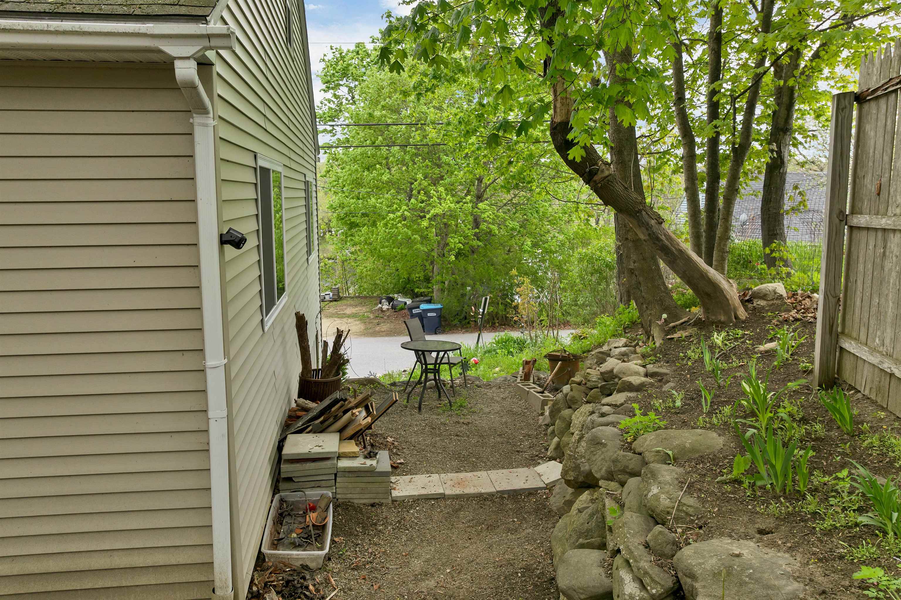 12 Watson Street Pittsfield, NH 03263 - Photo 33 of 36 Gallery Image 33