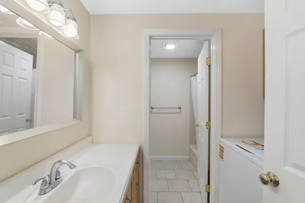 $340,000 | 28 B Stonehouse Lane, Keene, NH 03431