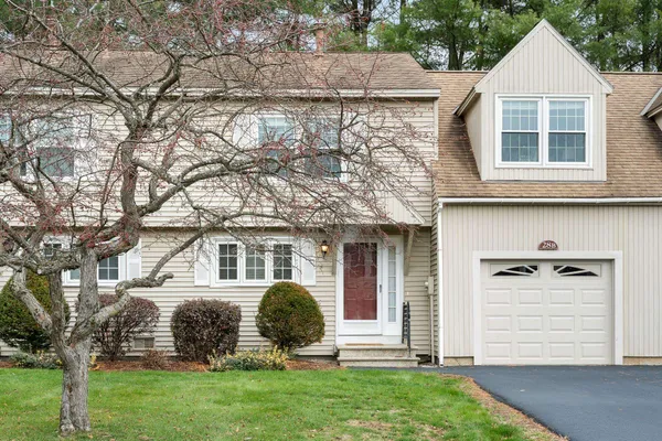 $340,000 | 28 B Stonehouse Lane, Keene, NH 03431