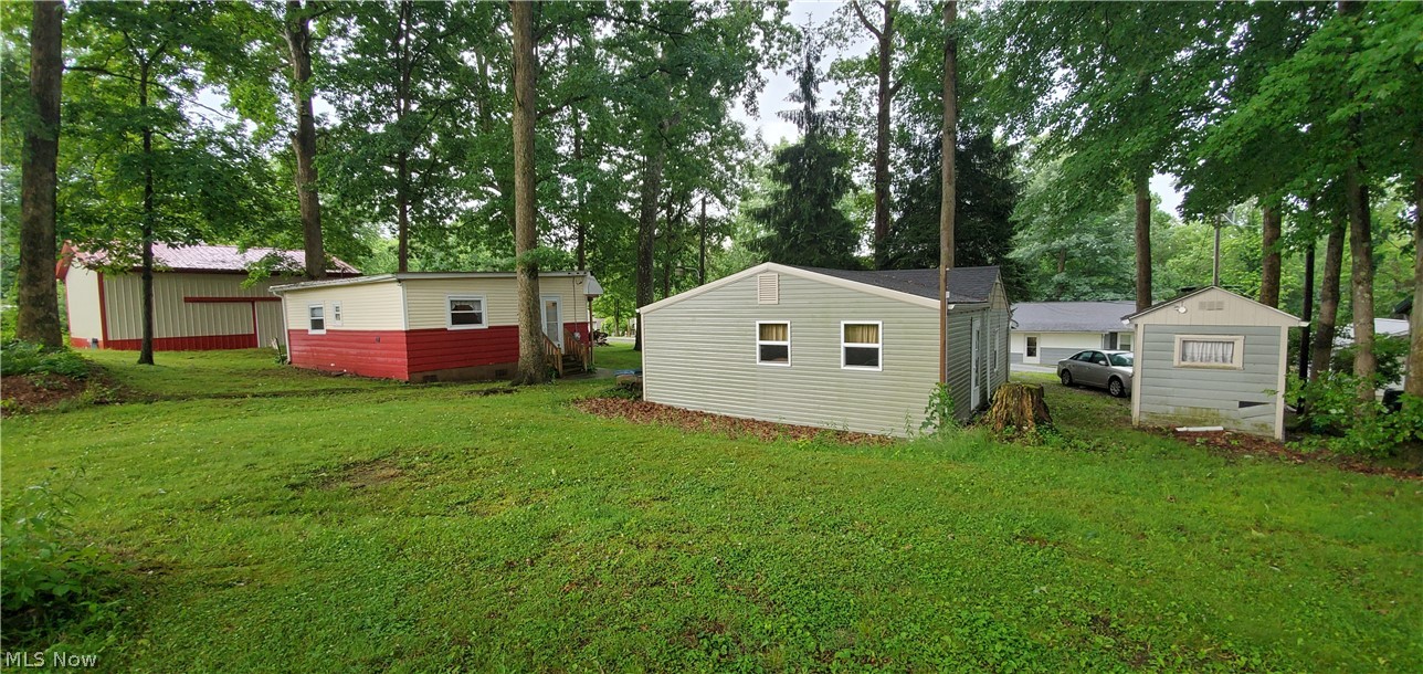 2051 Vesper Road Southwest Carrollton, OH 44615 - Photo 21 of 23 Gallery Image 21