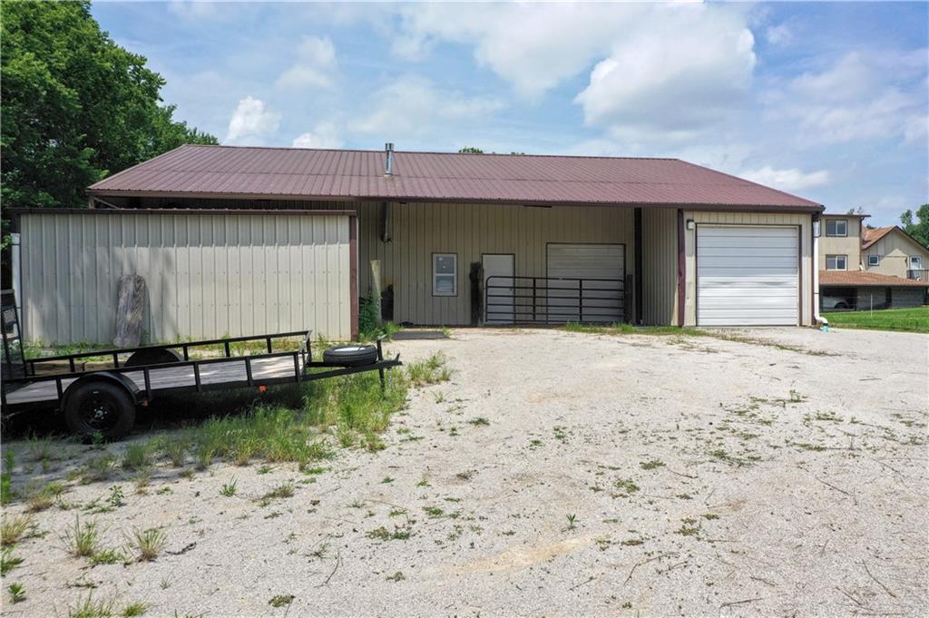 33421 McClellen Road Drexel, MO 64742 - Photo 11 of 53