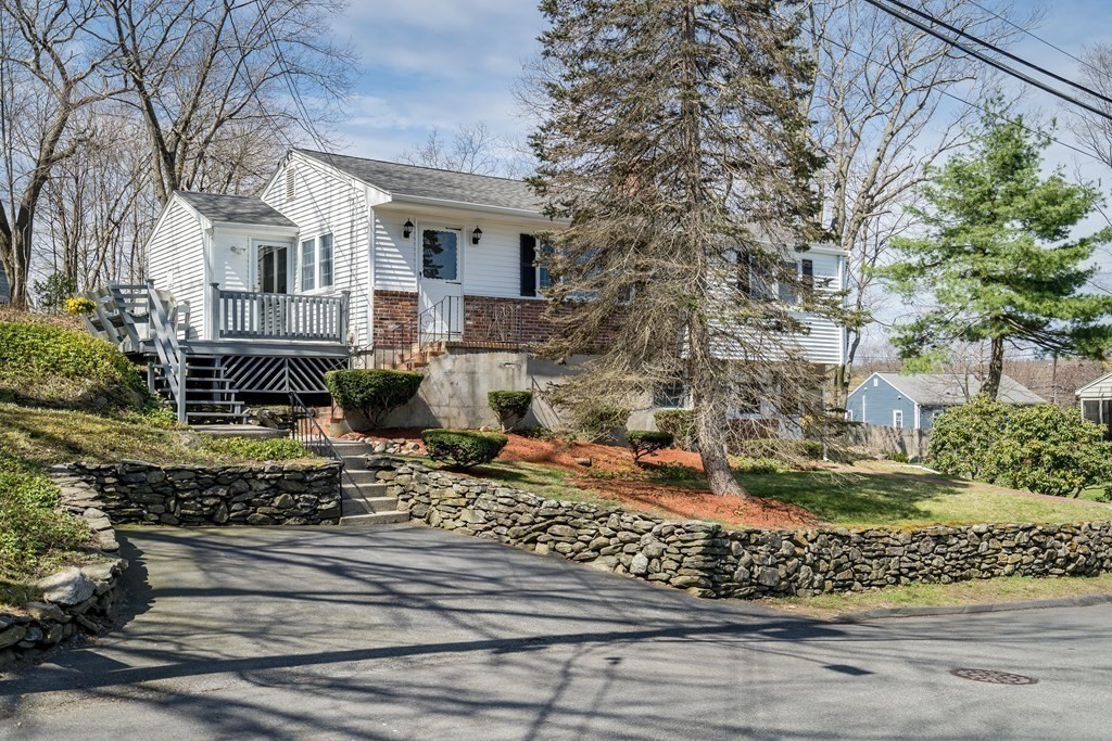 13 Bernard Road Woburn, MA 01801 - Photo 3 of 29 Gallery Image 3