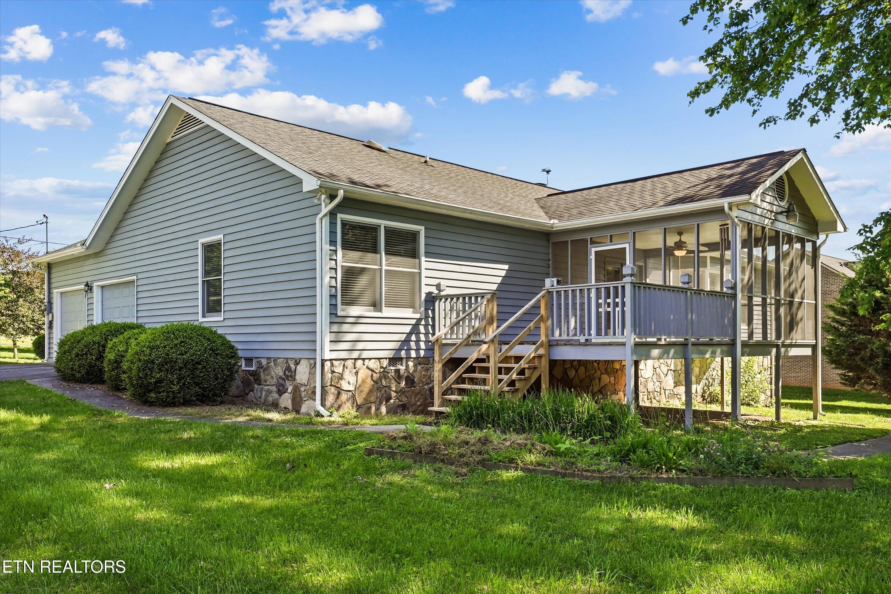 131 Overton Lane Powell, TN 37849 - Photo 31 of 37 35-131 Overton Ln36