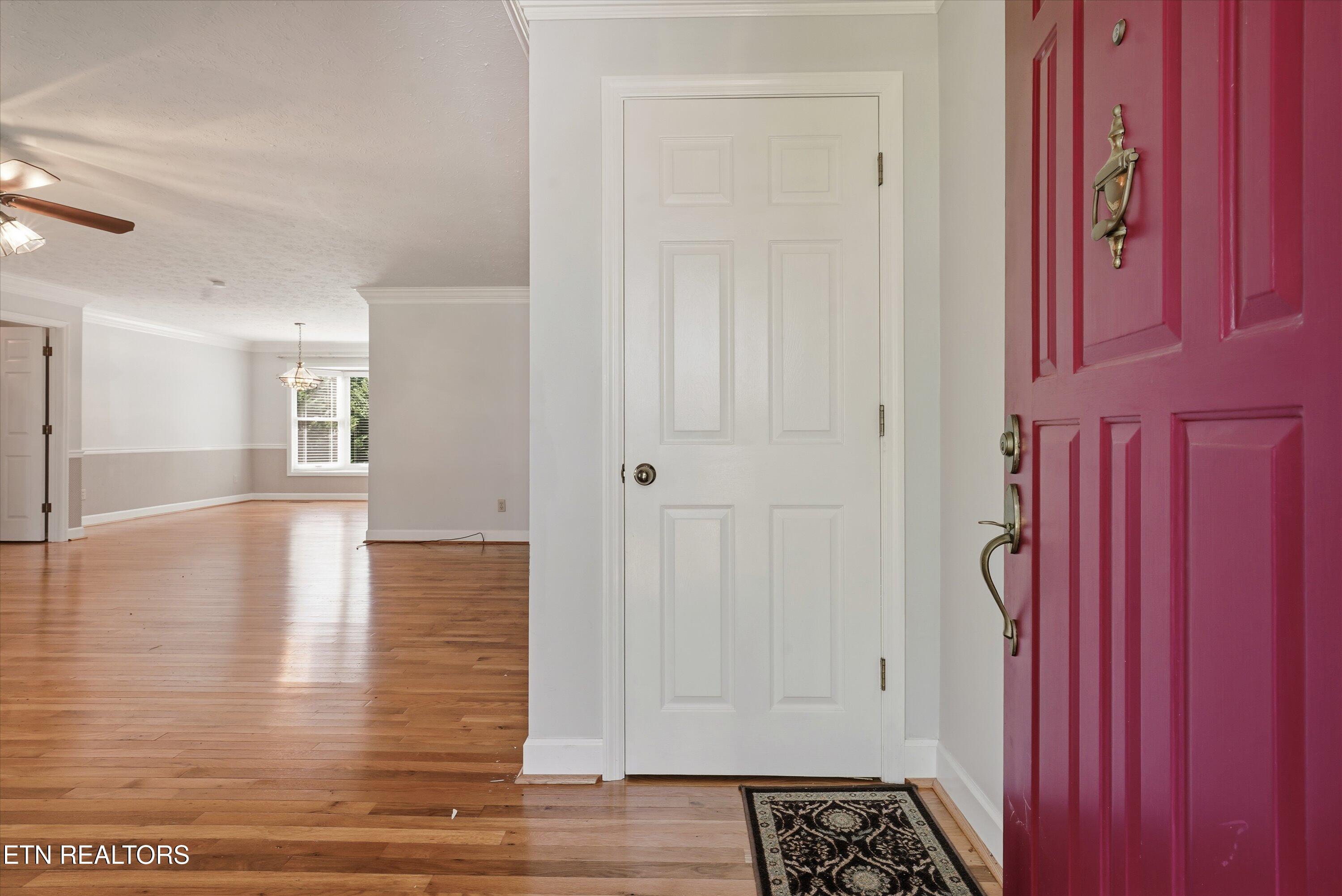 131 Overton Lane Powell, TN 37849 - Photo 6 of 37 07-131 Overton Ln09