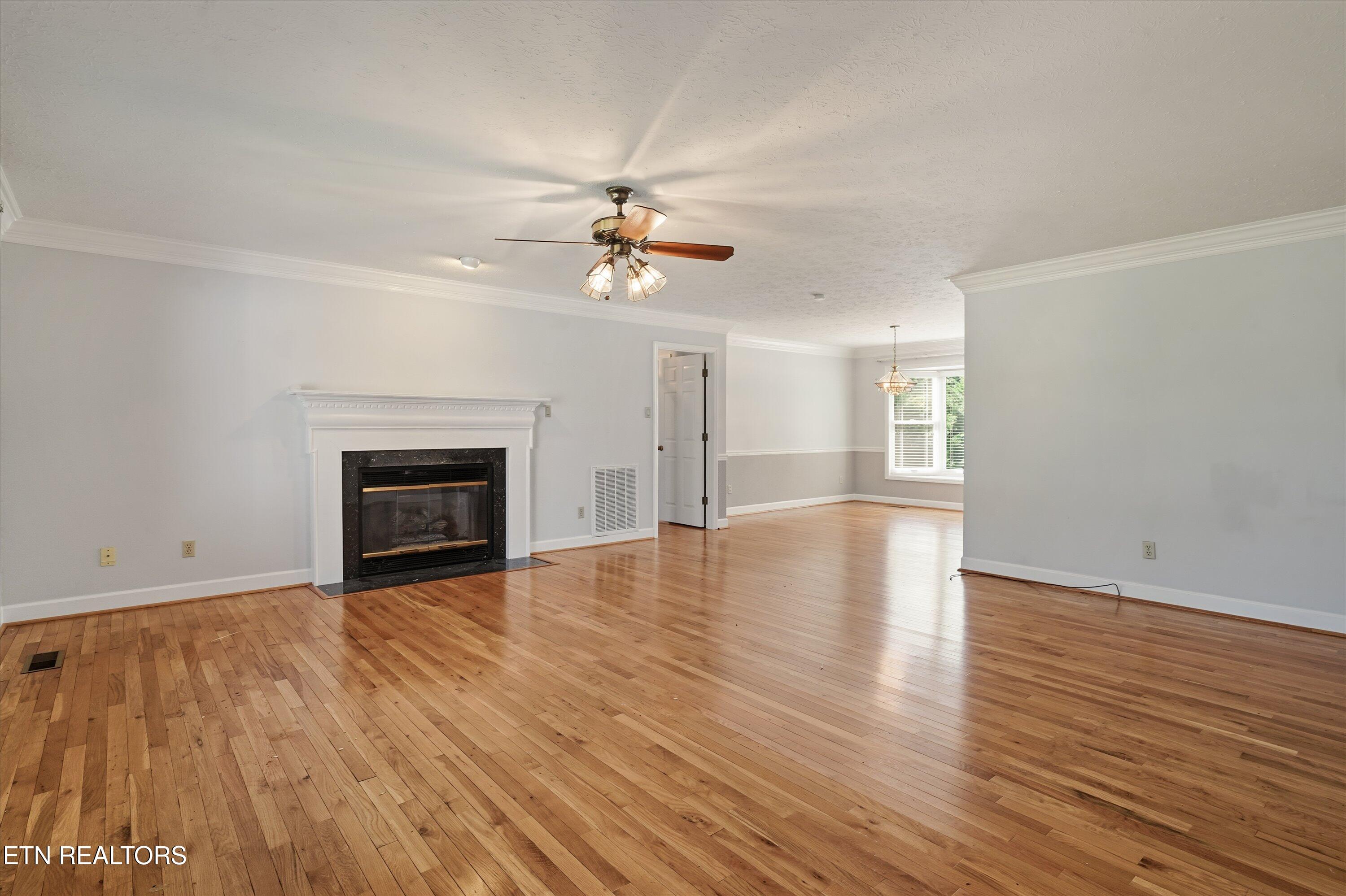 131 Overton Lane Powell, TN 37849 - Photo 7 of 37 08-131 Overton Ln10