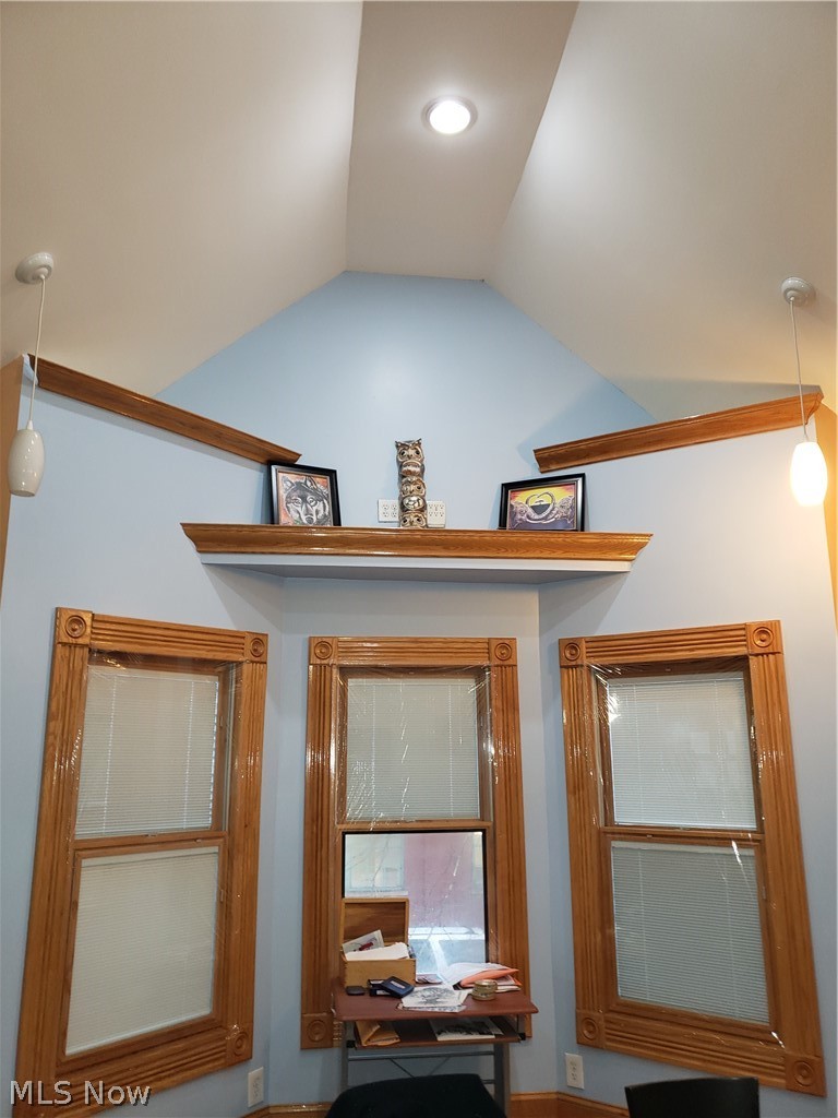 3141 Fulton Road Cleveland, OH 44109 - Photo 12 of 35