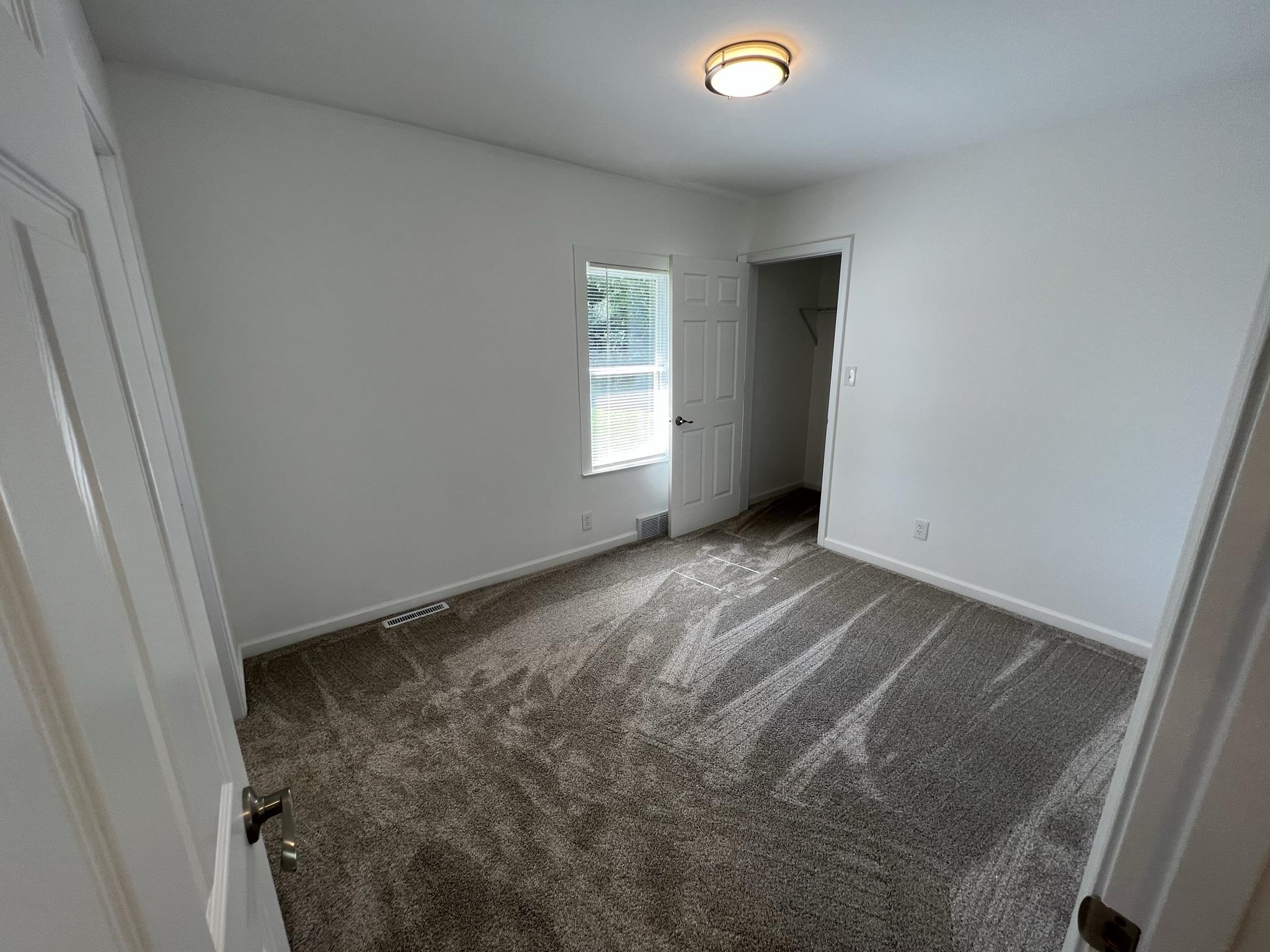 5383 Clio Road Flint, MI 48504 - Photo 8 of 21