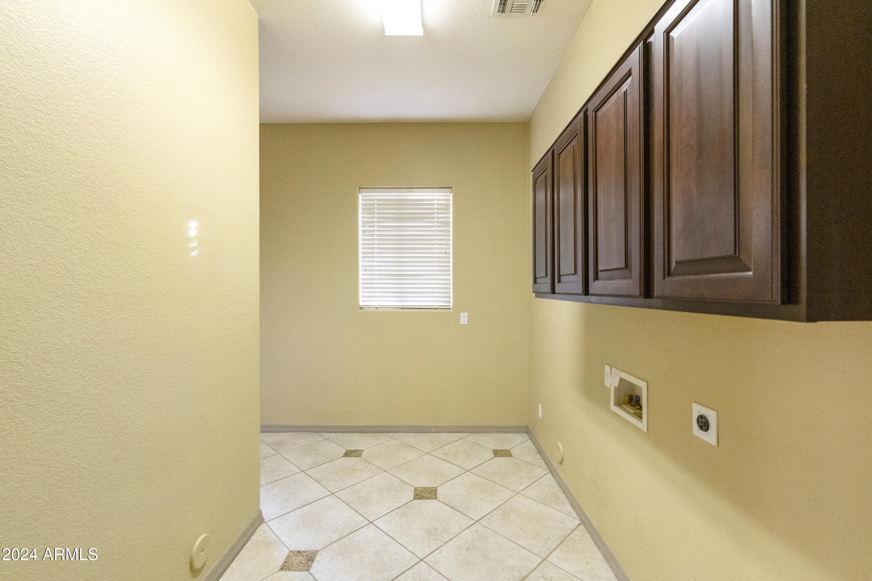 4168 East Walnut Road Gilbert, AZ 85298 - Photo 19 of 54 Utility Room and Stroage
