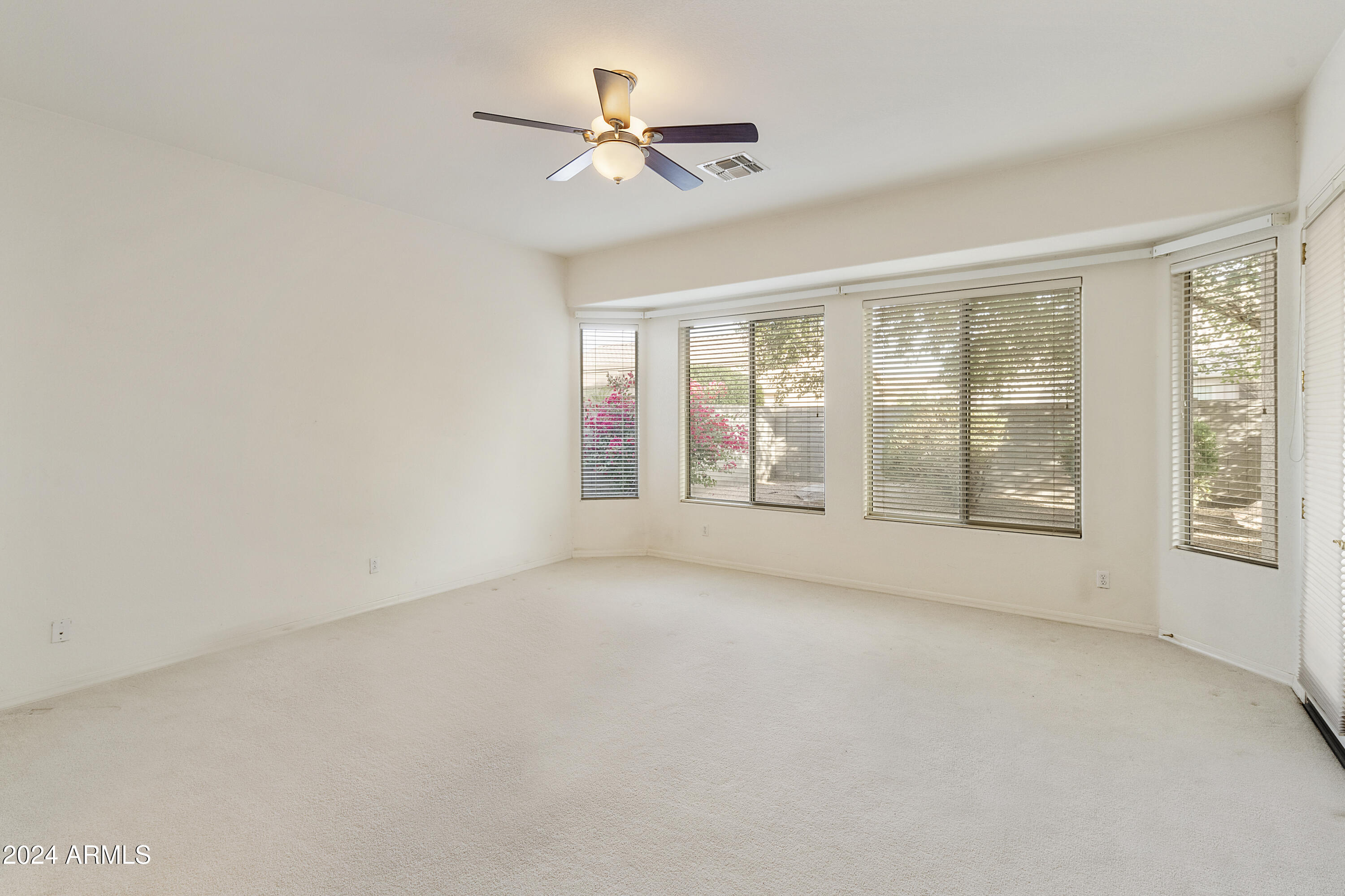 4168 East Walnut Road Gilbert, AZ 85298 - Photo 23 of 54 Primary Bedroom