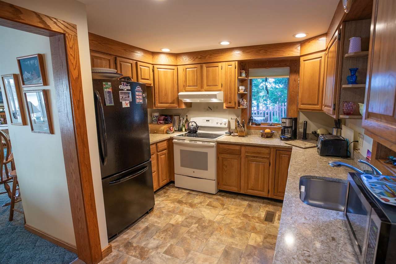 100 Fox Hill Road Belmont, NH 03220 - Photo 11 of 37