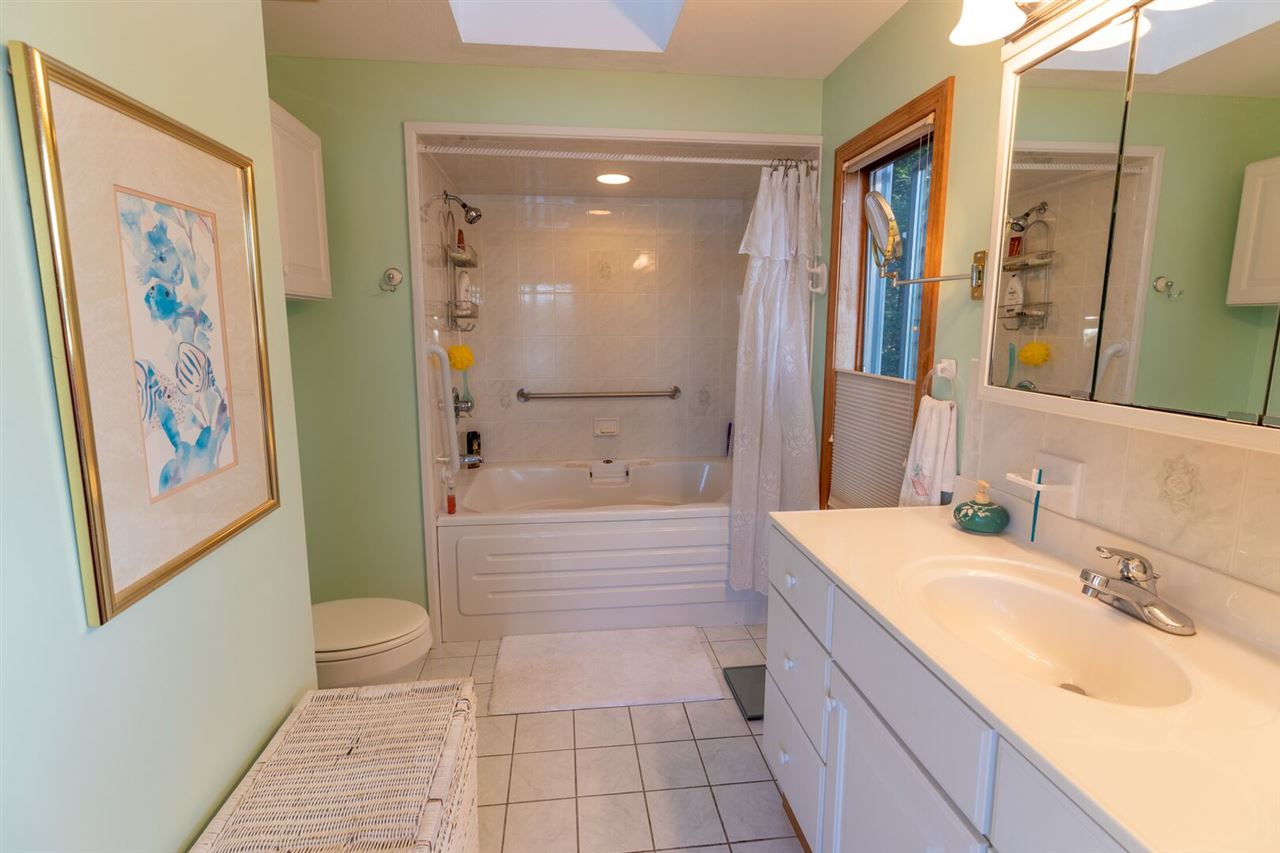 100 Fox Hill Road Belmont, NH 03220 - Photo 24 of 37