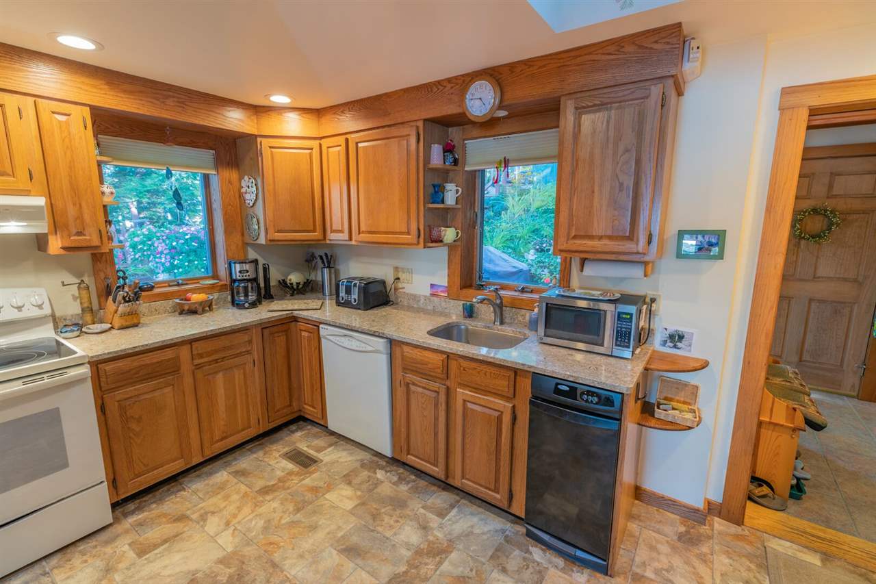 100 Fox Hill Road Belmont, NH 03220 - Photo 10 of 37