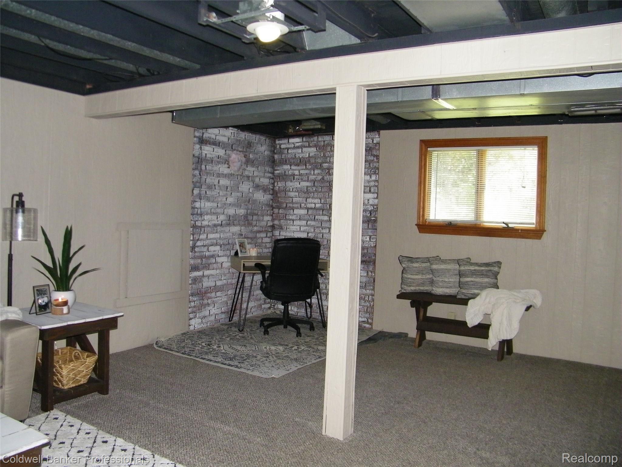 4917 West Oregon Road Lapeer, MI 48446 - Photo 18 of 25 102_0081.JPG