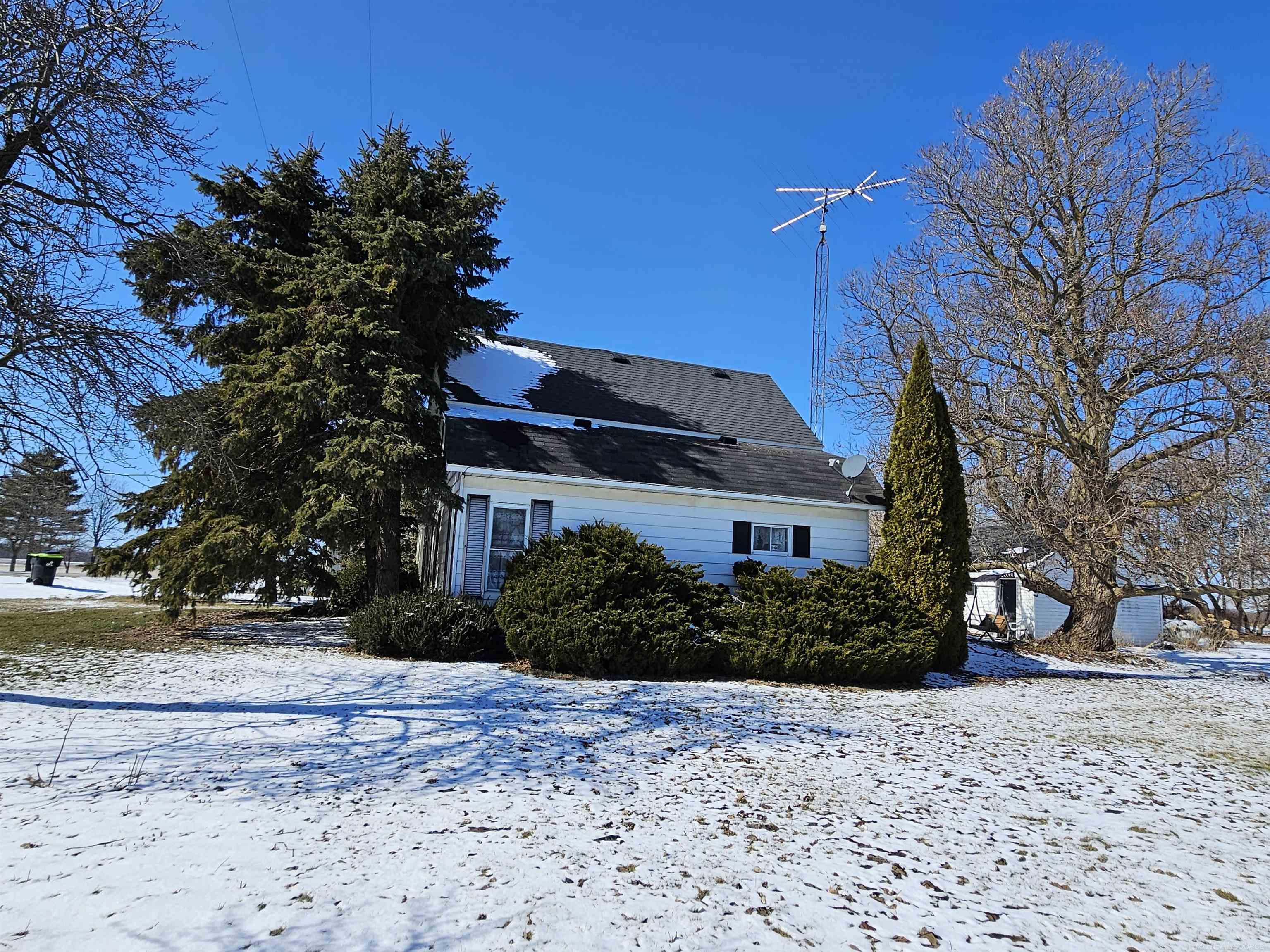 865 Deckerville Road Deckerville, MI 48427 - Photo 12 of 16