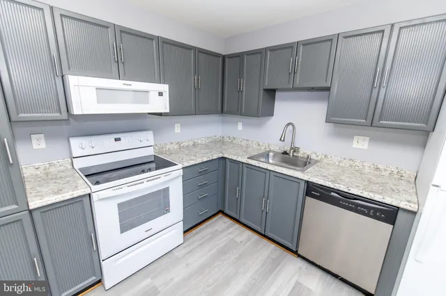 $325,000 | 7206 Lost Spring Court, Unit 7206, Greenbelt, MD 20770