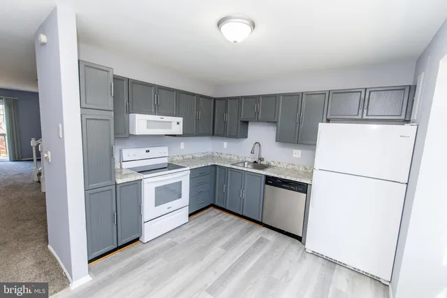 $325,000 | 7206 Lost Spring Court, Unit 7206, Greenbelt, MD 20770