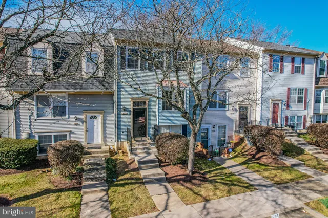 $325,000 | 7206 Lost Spring Court, Unit 7206, Greenbelt, MD 20770