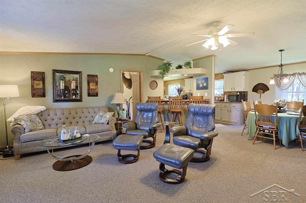 2202 West Huckleberry Road Sanford, MI 48657 - Photo 6 of 64