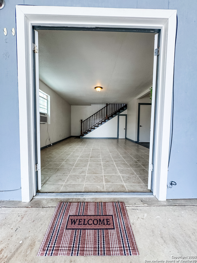 205 Plaza Navarra Road Brackettville, TX 78832 - Photo 6 of 21 a view of entryway