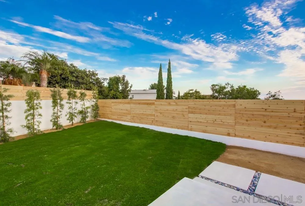 809 Colima Street La Jolla, CA 92037 - Photo 18 of 25 a view of an outdoor space with a lake view
