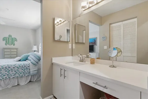 $5,600 | 9320 Clubside Circle, Unit 2310, Sarasota, FL 34238