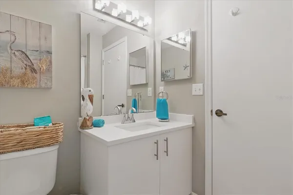 $5,600 | 9320 Clubside Circle, Unit 2310, Sarasota, FL 34238