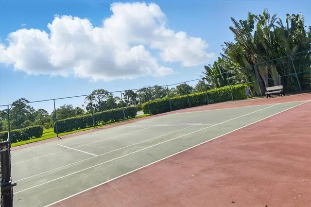a view of a tennis court