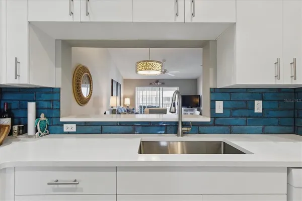 $5,600 | 9320 Clubside Circle, Unit 2310, Sarasota, FL 34238