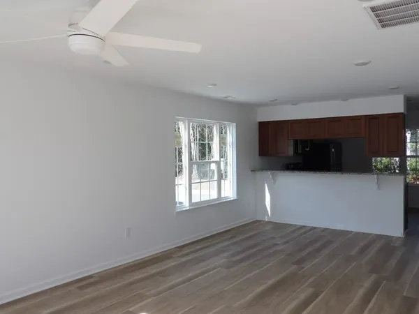 $1,350 | 4116 Horseshoe Road North, Unit 4D 4F, Little River, SC 29566