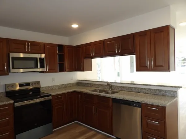 $1,350 | 4116 Horseshoe Road North, Unit 4F, Little River, SC 29566