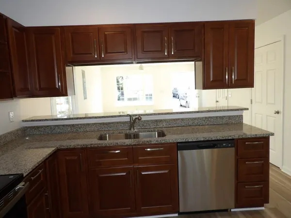 $1,350 | 4116 Horseshoe Road North, Unit 4F, Little River, SC 29566