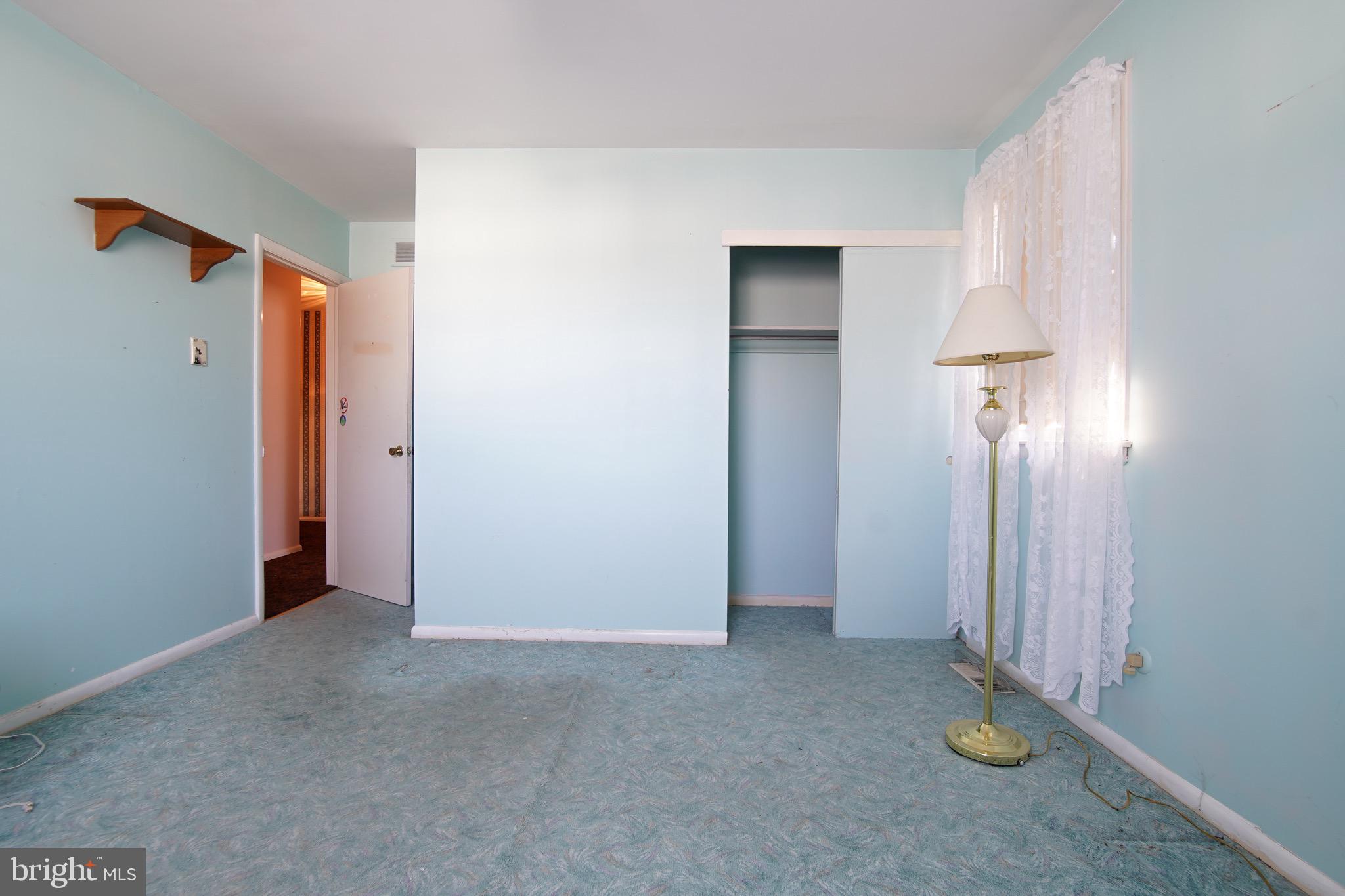 470 Pinewood Road Philadelphia, PA 19116 - Photo 22 of 29 Gallery Image 22