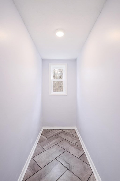 370 Thompson Road Webster, MA 01570 - Photo 25 of 42