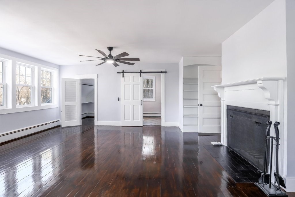 370 Thompson Road Webster, MA 01570 - Photo 33 of 42