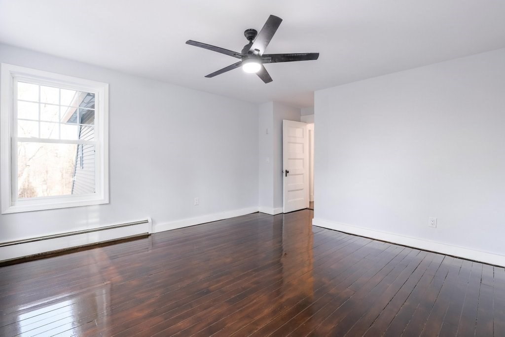 370 Thompson Road Webster, MA 01570 - Photo 37 of 42