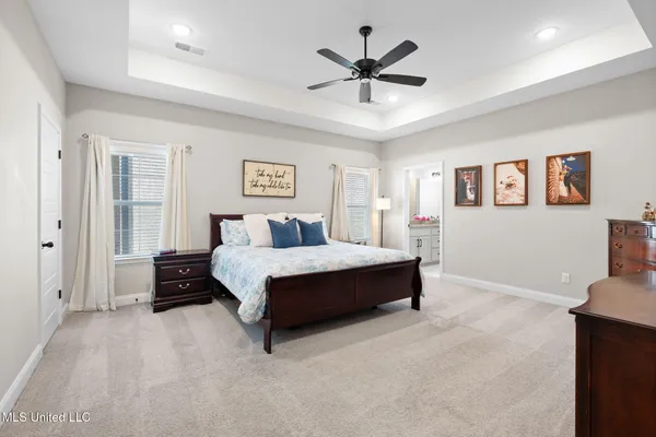 $376,500 | 5185 Watson Vw Drive, Nesbit, MS 38651