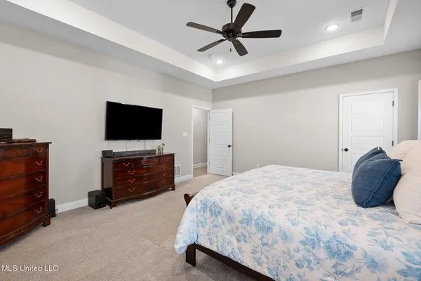 $376,500 | 5185 Watson Vw Drive, Nesbit, MS 38651