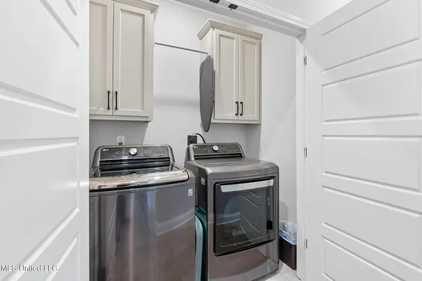 $376,500 | 5185 Watson Vw Drive, Nesbit, MS 38651