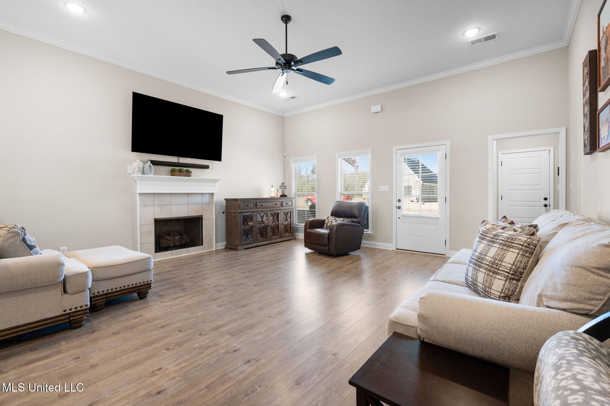 5185 Watson Vw Drive Nesbit, MS 38651 - Photo 9 of 25 9-web-or-mls-5185 Watson Vw-08