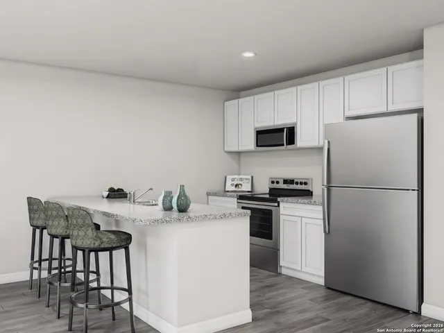 $266,655 | 139 Sutton Place, Uvalde, TX 78801