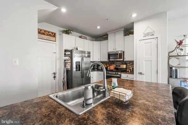 $385,000 | 18214 Brownstone Place, Hagerstown, MD 21740