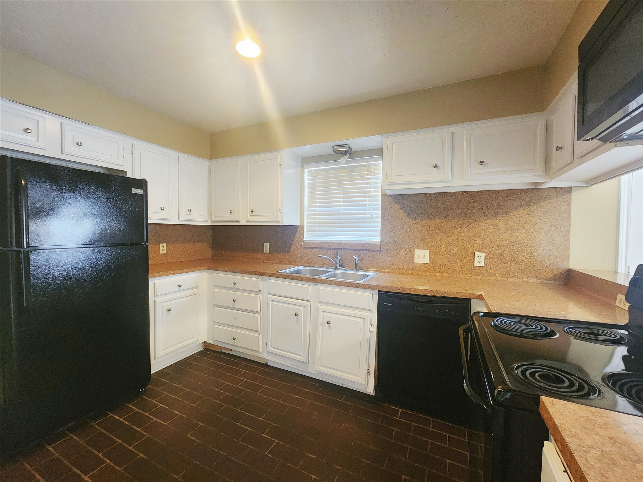 3418 Avenue P Rosenberg, TX 77471 - Photo 8 of 14