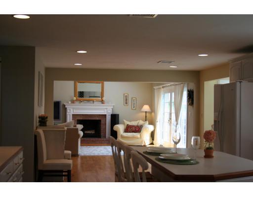 45 Warner Way Canton, MA 02021 - Photo 11 of 30 Gallery Image 11